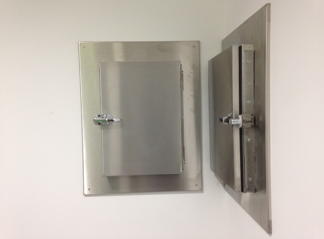 51.B.3-stainless-steel-wall-passtrough-radioprotection.JPG