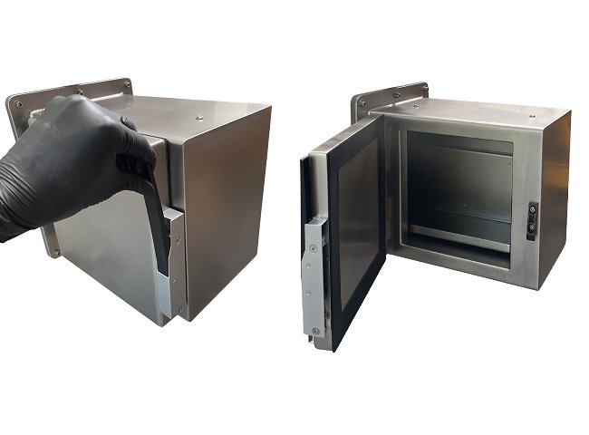 Shielded_isolator_transfer_chamber_1.jpg